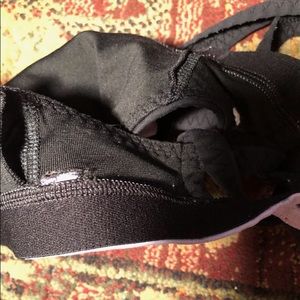lululemon athletica Intimates & Sleepwear - Lululemon sports bra. lululemon athletica Intimates & Sleepwear - Lululemon sports bra.